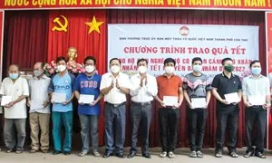 Mặt trận các cấp thành phố Cần Thơ: Nhiều hoạt động chăm lo Tết cho nhân dân