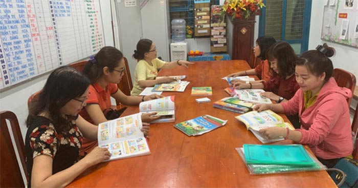 Biên bản lựa chọn sách giáo khoa lớp 3